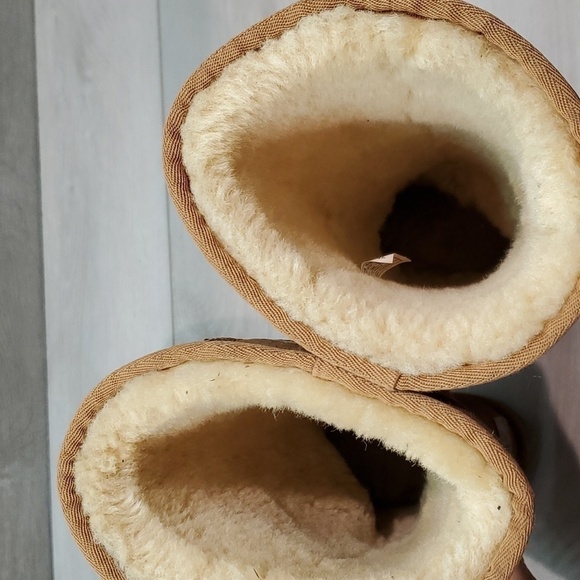 Ugg Australia Women 5804 Classic Tall Sheepskin Leather boots shoes sz 7 - Picture 13 of 15